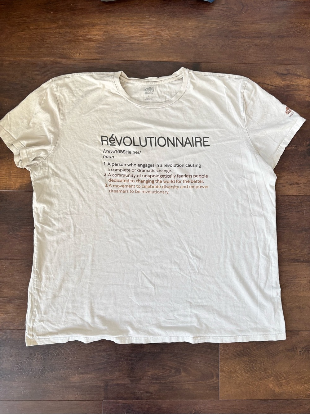 Roots Women’s Size 7 Révolutionnaire Graphic Tee